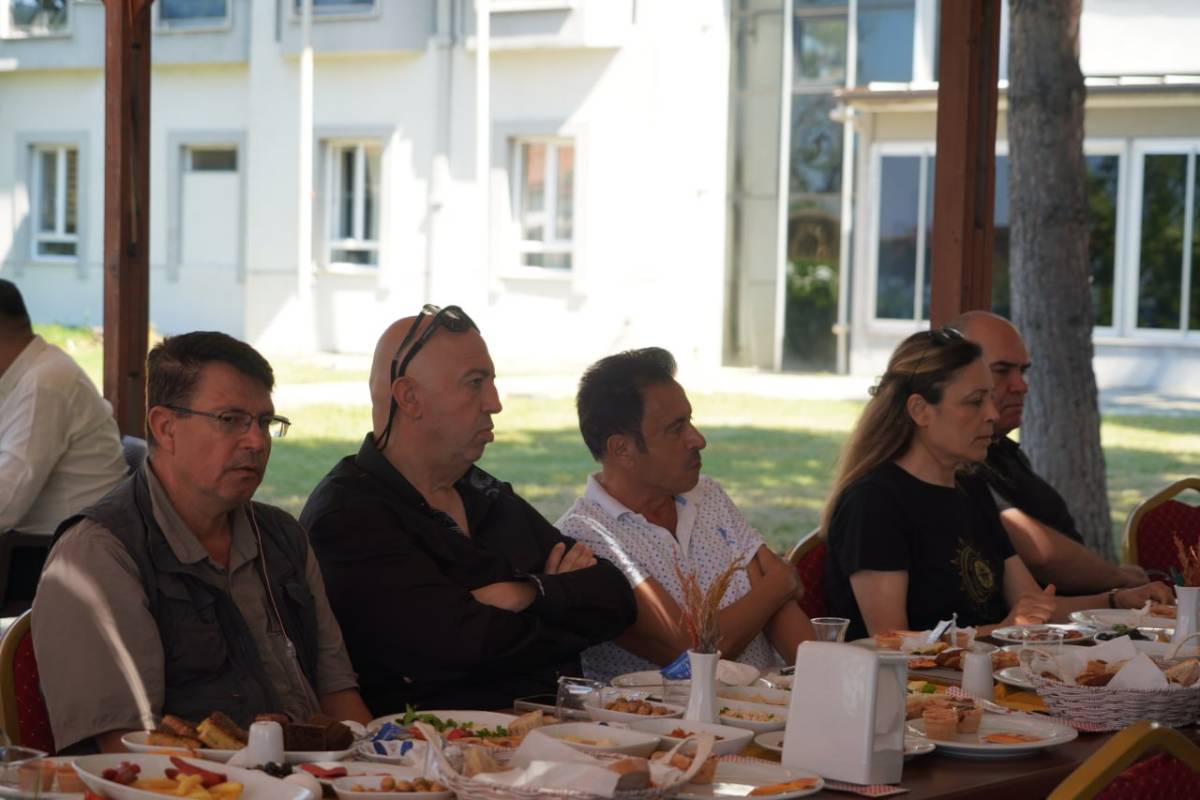 Başkan Ertaş Basınla Buluştu: “Basın Halkla Bizim Aramızdaki En Kestirme Köprüdür”