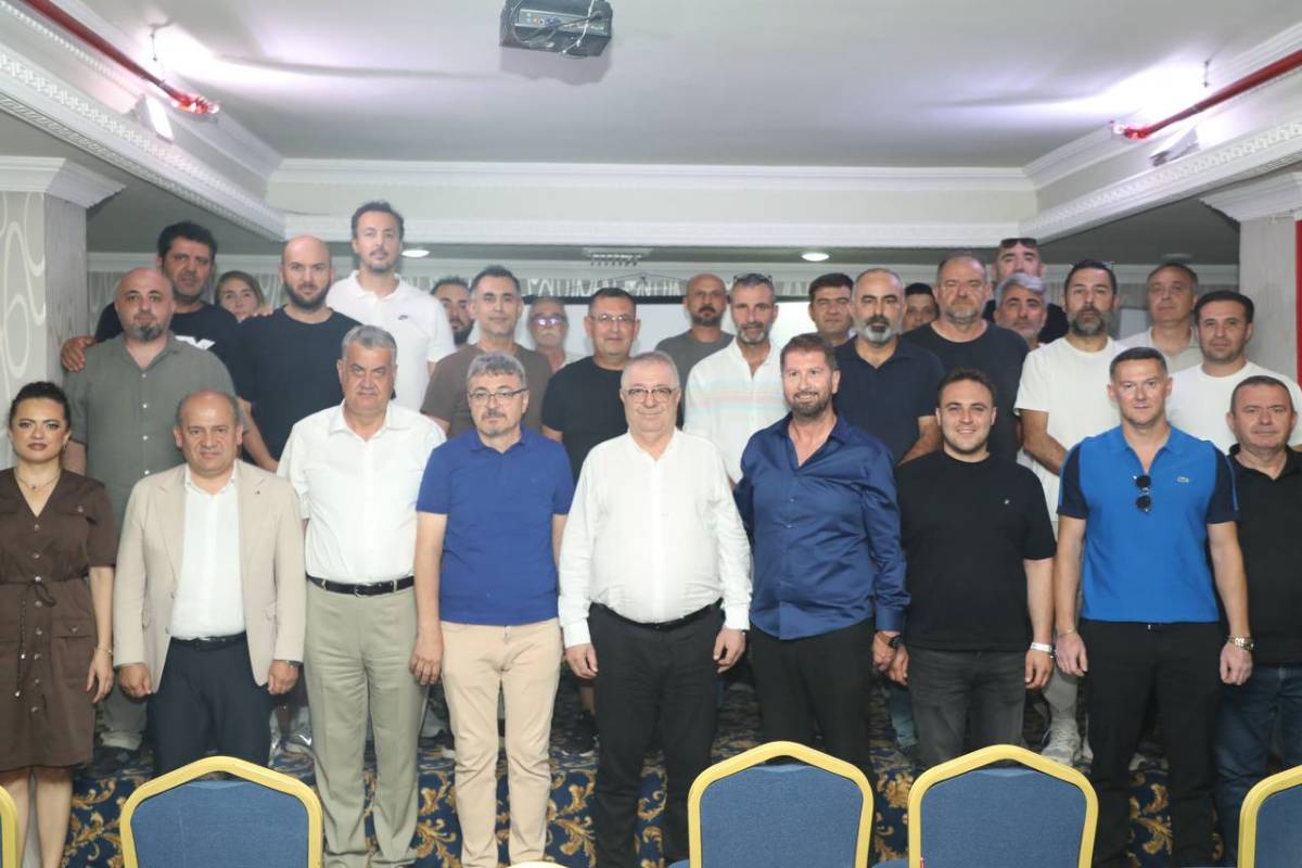 Ferhatoğlu Edremit Belediyesi Gürespor’da Başkan Serdar Akgül güven tazeledi