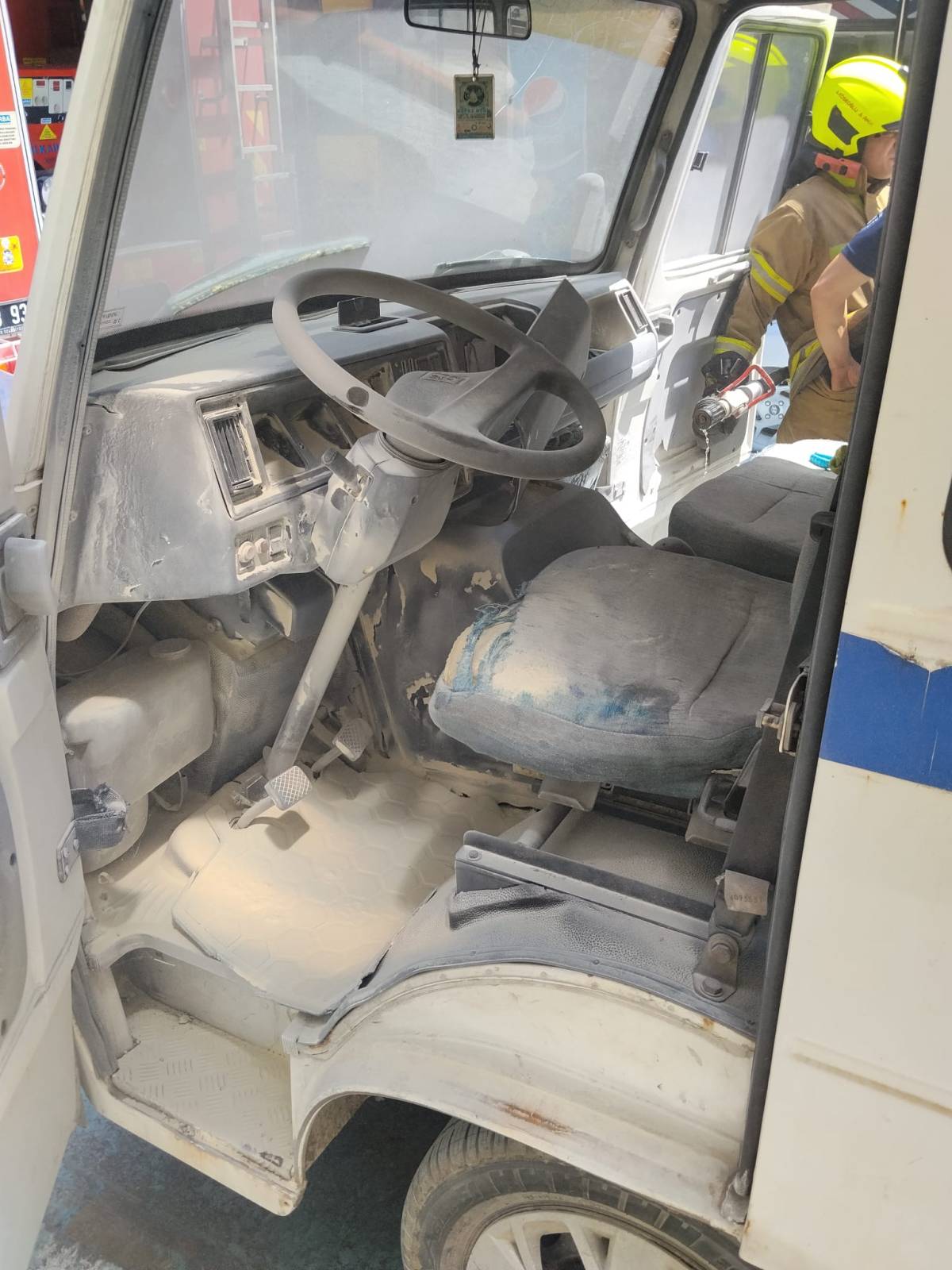Gönen'de minibüs yangını