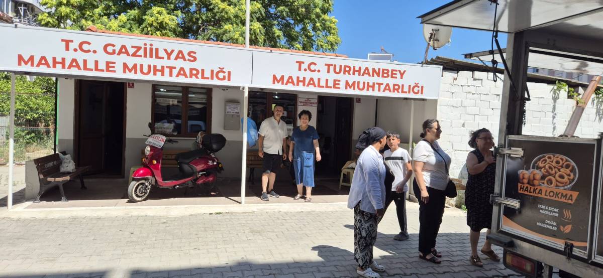 Gazilyas Mahallesi Muhtarı Hatice Güneri'den Kardeşi İçin Lokma Hayrı