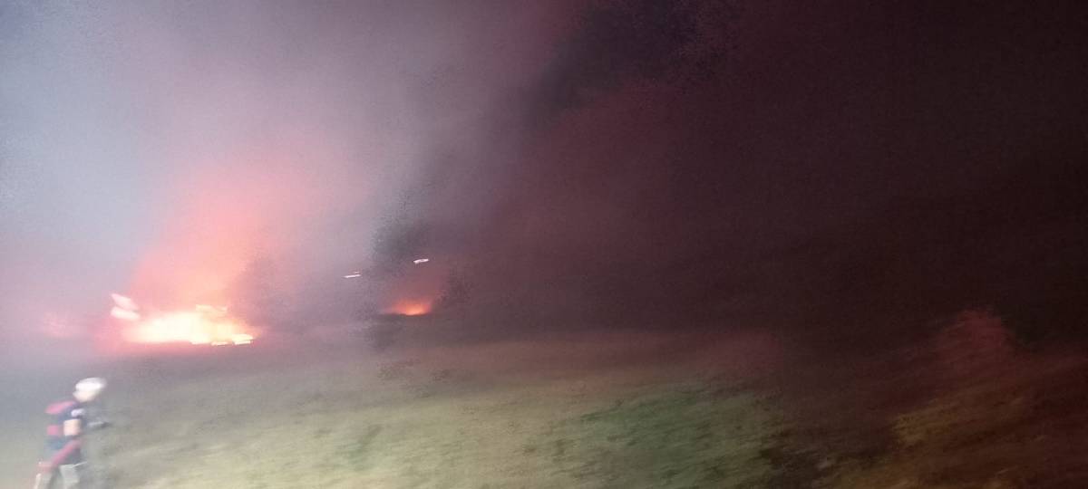 Balıkesir İtfaiyesi Üç Ayrı Yangına Hızla Müdahale Etti