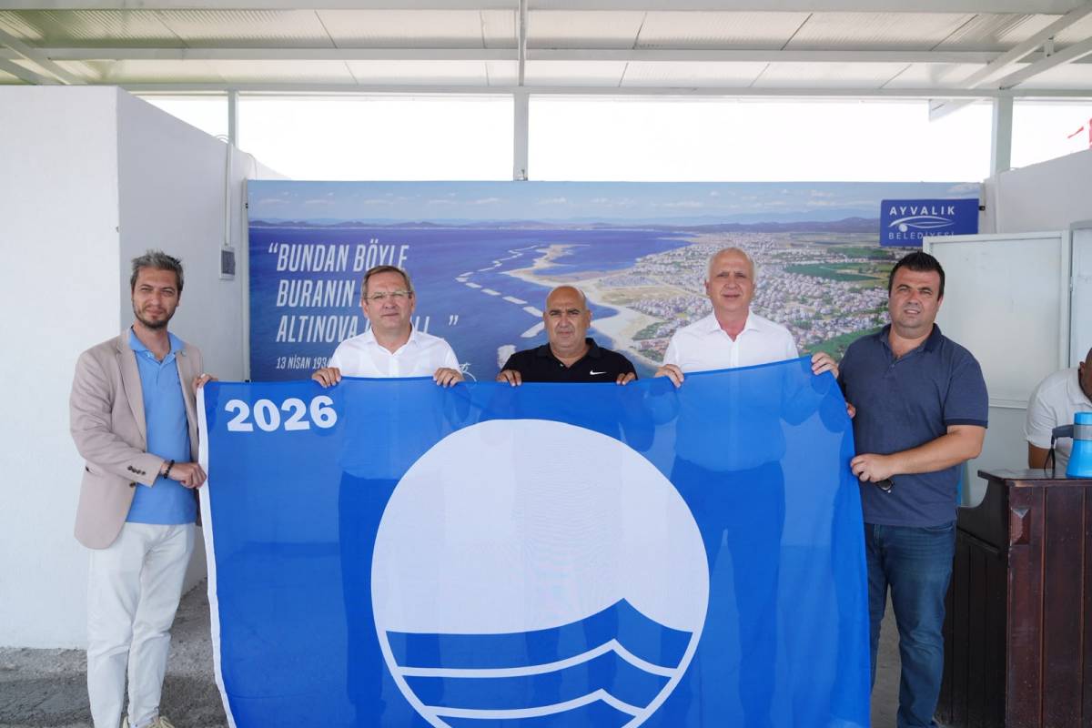 Ayvalık'ta Yeni Kum Adası Plajı hizmete açıldı