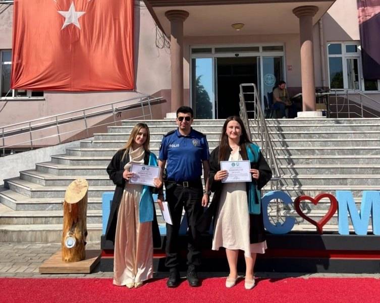 BAÜN Bigadiç MYO'da 19. Dönem Mezuniyet Coşkusu