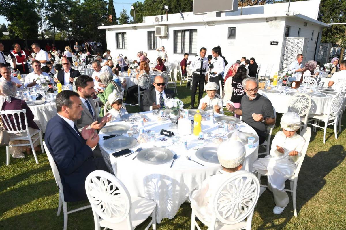 Balıkesir'de Vakıflar'dan Geleneksel Sünnet Şöleni