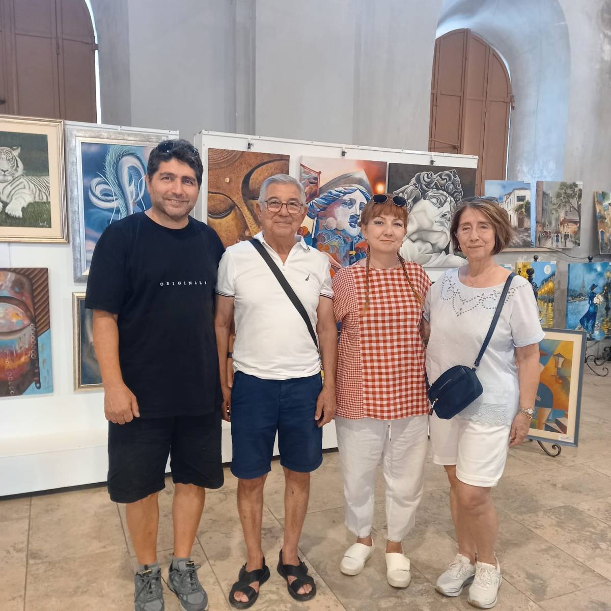 Rodos Türklerinden Ressam Servet Kovacıoğlu'ndan Çeşme'de sanat buluşması