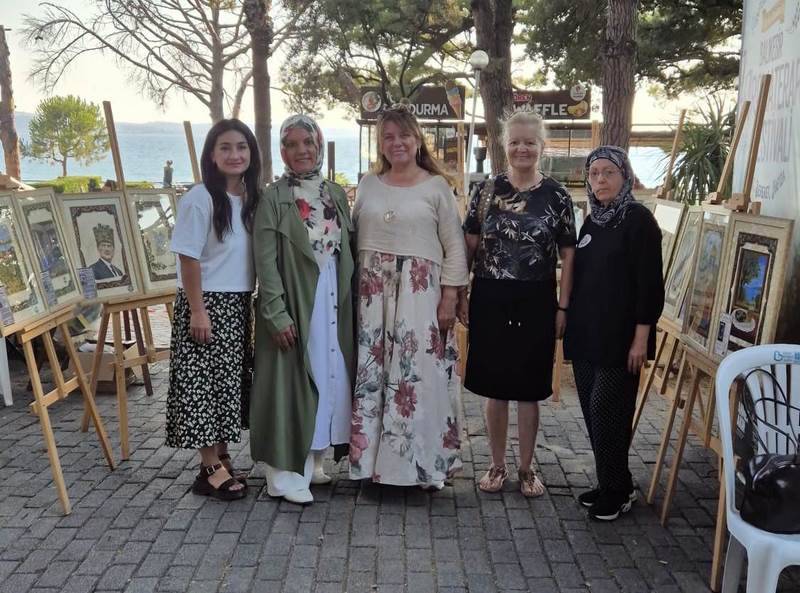 Burhaniye'de Zeytinname Sergisi İlgi Gördü