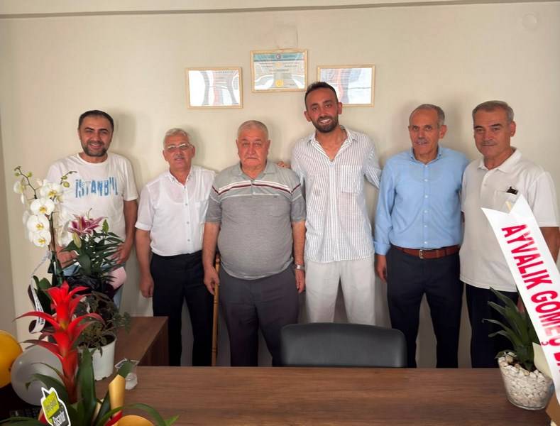 Edremit'te Han Harita Mühendislik Törenle Açıldı
