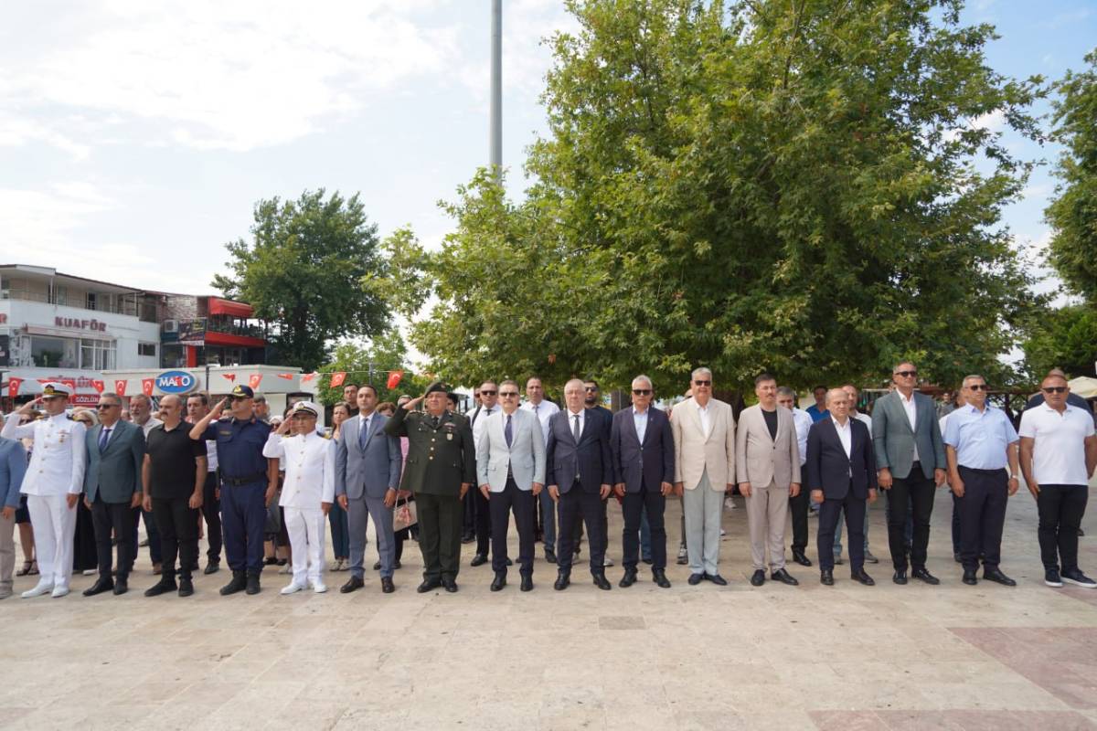 Edremit’te Denizcilik ve Kabotaj Bayramı coşkuyla kutlandı
