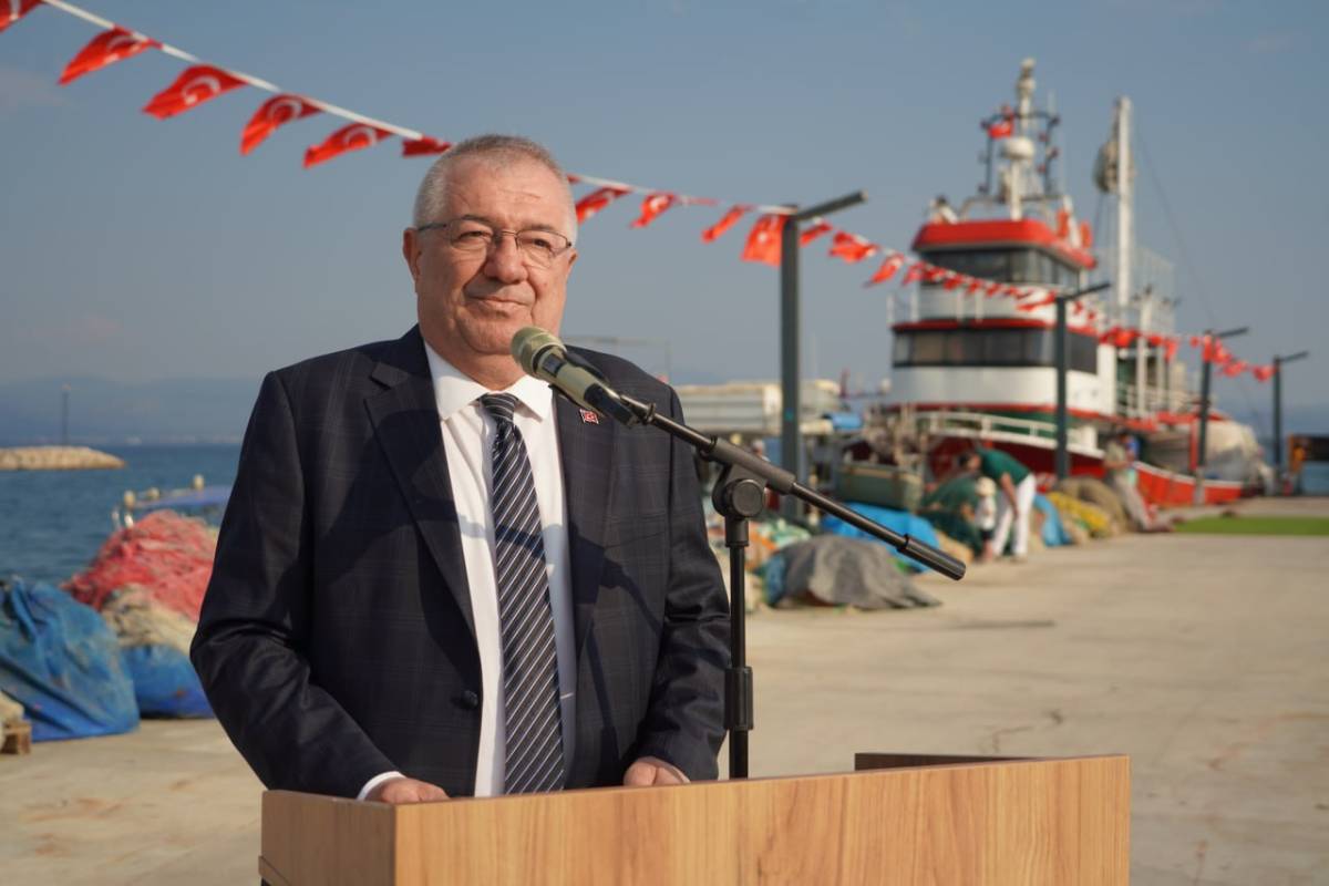 Edremit’te Denizcilik ve Kabotaj Bayramı coşkuyla kutlandı