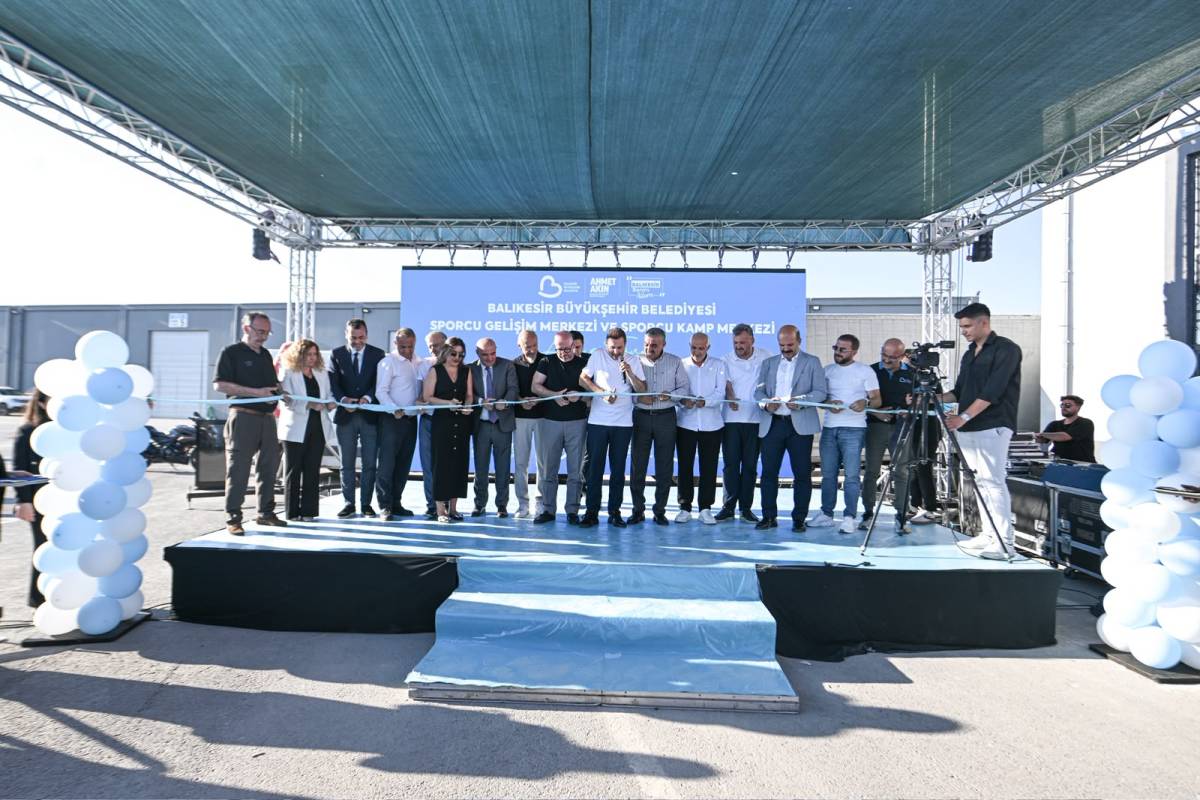 Büyükşehir, atıl depoları modern spor kompleksine dönüştürdü