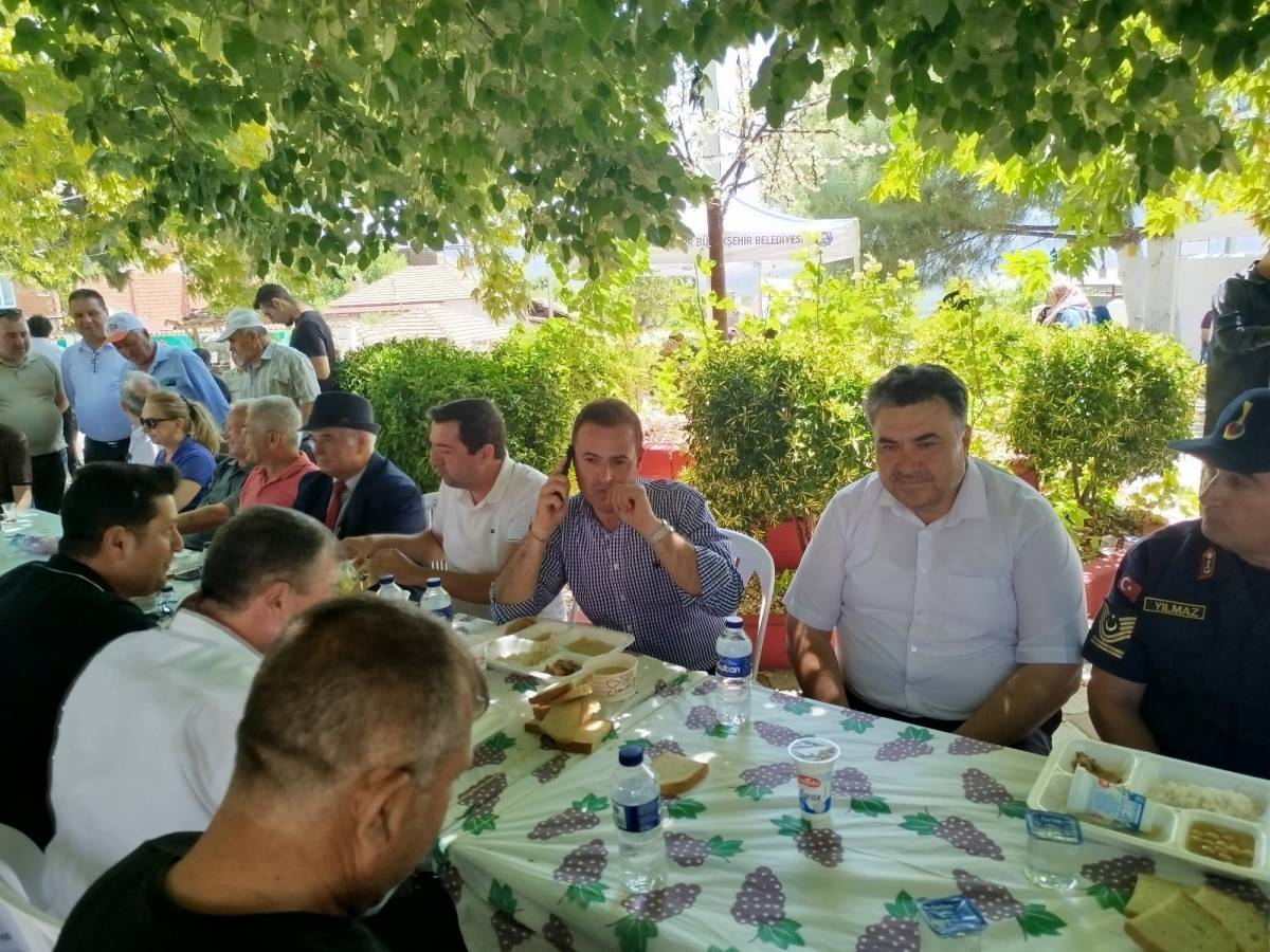 Havran Sarnıç köyünde hayırlı hayır yemeği